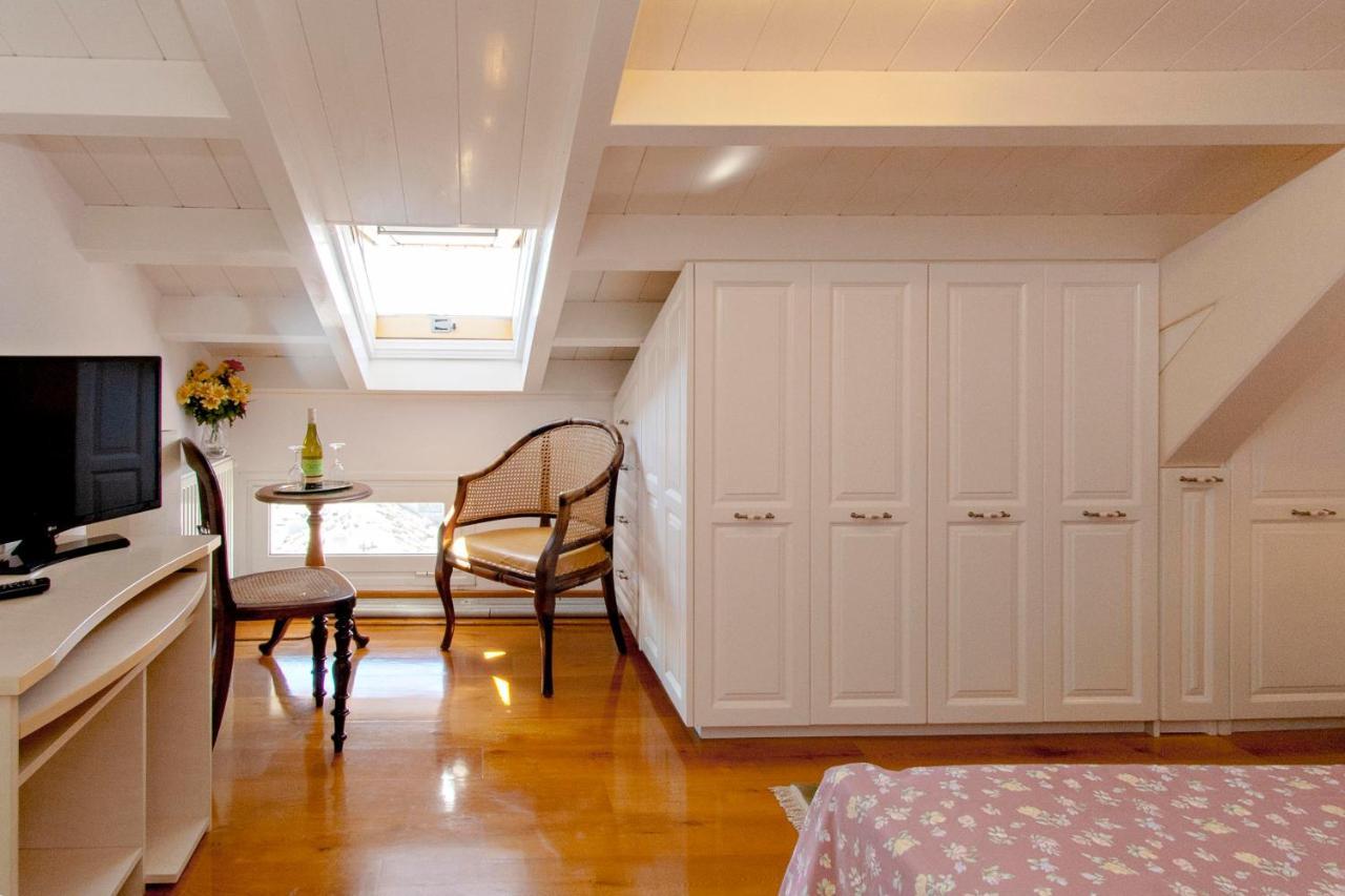 Stella'S Attic In Spianada - Old Town Apartment Corfu  Exterior foto